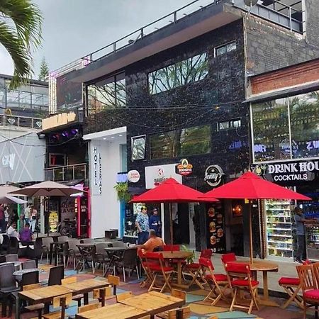 Lleras Place Hotel 메딜린 외부 사진